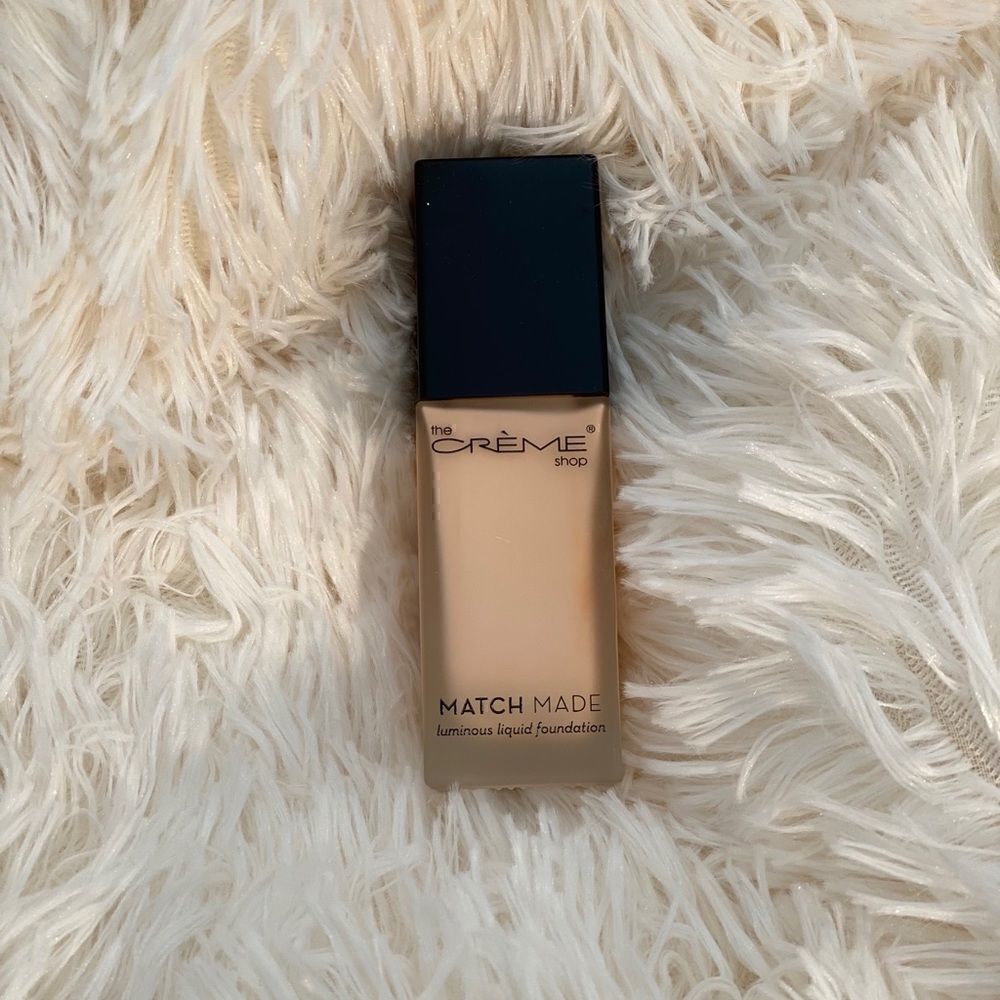 Brand new light colored foundation